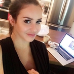 Profil de Adina